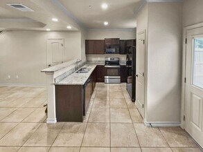 14006 Fratelli Rd in San Antonio, TX - Building Photo - Building Photo