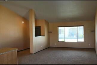 6330 Cornwall St in Coeur d'Alene, ID - Building Photo - Building Photo