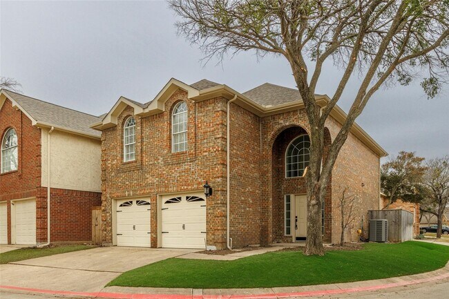 362 Arbor Crest Ln in Euless, TX - Building Photo - Building Photo
