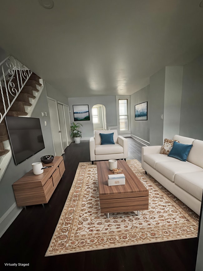 841 Bridge St in Philadelphia, PA - Building Photo - Building Photo