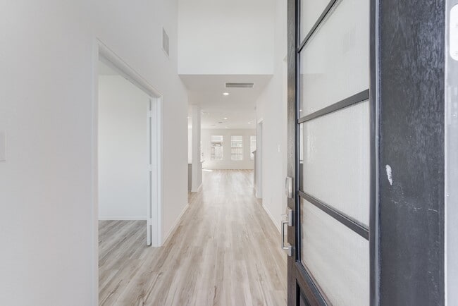 property at 31415 Beacon Cove Trl