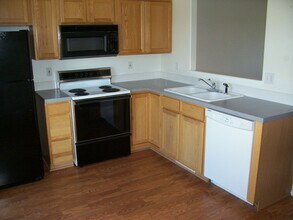 1631 W Hawaii Ave in Nampa, ID - Building Photo - Building Photo