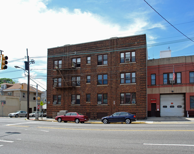 1100 83rd St in North Bergen, NJ - Building Photo - Building Photo