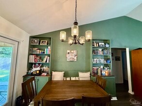 5899 Cedar Tree Dr in Milton, FL - Building Photo - Building Photo