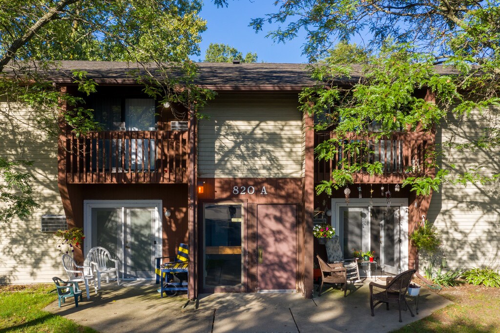 Pheasant Brook Apartments Clinton, MI Apartments For Rent