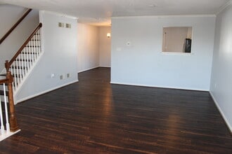 280 Mike Dr in Elkton, MD - Building Photo - Building Photo