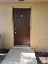 2217 Jackson St in Ft. Myers, FL - Building Photo - Building Photo