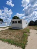 625 Beck Ave in Remsen, IA - Building Photo