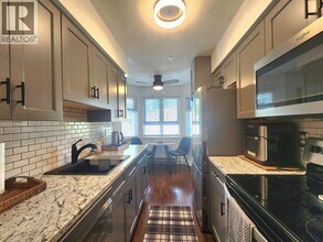 921 Thurlow St in Vancouver, BC - Building Photo - Building Photo