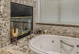 7769 Verde River Way in Las Vegas, NV - Building Photo - Building Photo