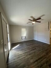 220 E Springer Ave in Guthrie, OK - Building Photo - Building Photo