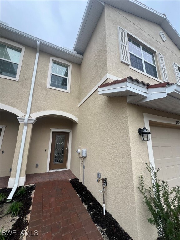 2827 Blossom Wy in Naples, FL - Building Photo - Building Photo
