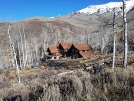 114 Aldasoro Rd in Telluride, CO - Building Photo