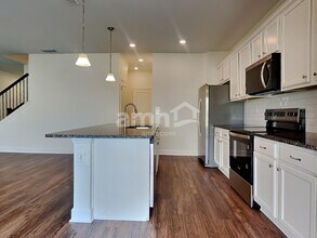 5780 Hampton Creek Rd in Jacksonville, FL - Building Photo - Building Photo