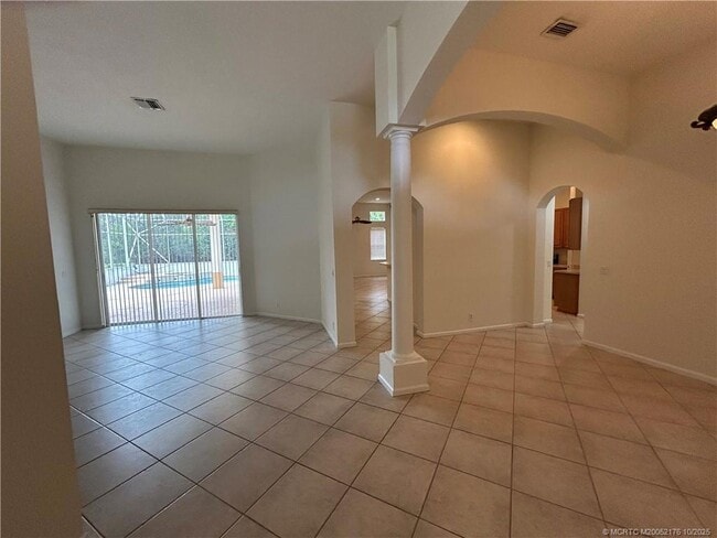 2529 SW Park Meadows Trail in Palm City, FL - Building Photo - Building Photo