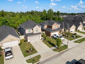 9265 Inland Leather Ln in Shenandoah, TX - Building Photo - Building Photo