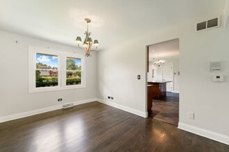 1526 Carrol Ct in Darien, IL - Building Photo - Building Photo
