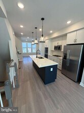 7231 Mountaineer Dr in Alexandria, VA - Foto de edificio - Building Photo