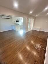 56 Buena Vista Rd in Cedar Grove, NJ - Building Photo - Building Photo