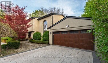 126 Babcombe Dr in Markham, ON - Building Photo - Building Photo