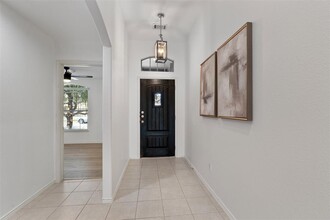 105 Peggy Cove in Liberty Hill, TX - Building Photo - Building Photo