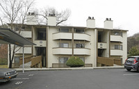 Arbors at Signal Mountain in Chattanooga, TN - Building Photo - Building Photo