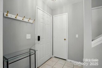6044 Heath Valley Rd in Charlotte, NC - Building Photo - Building Photo
