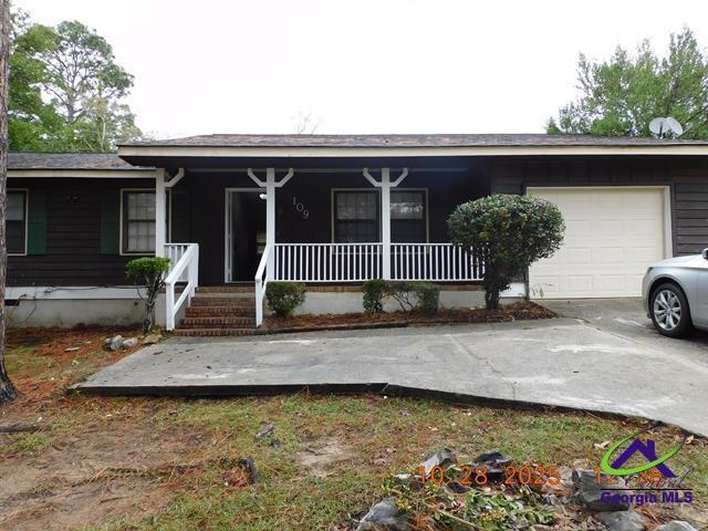 109 Melody Ln in Warner Robins, GA - Building Photo