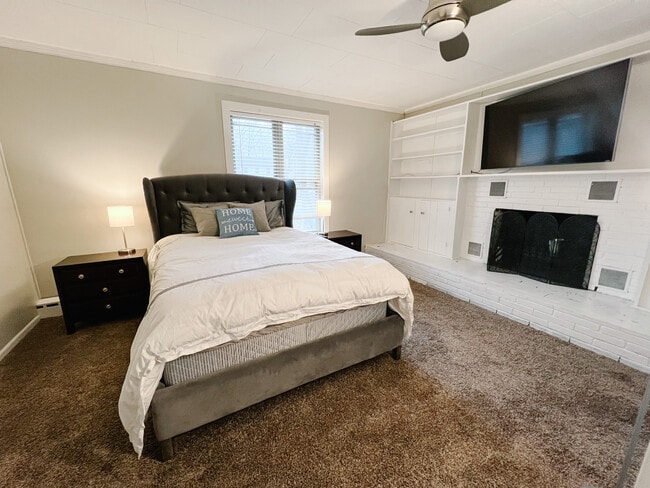 316 Castle Rd, Unit 1