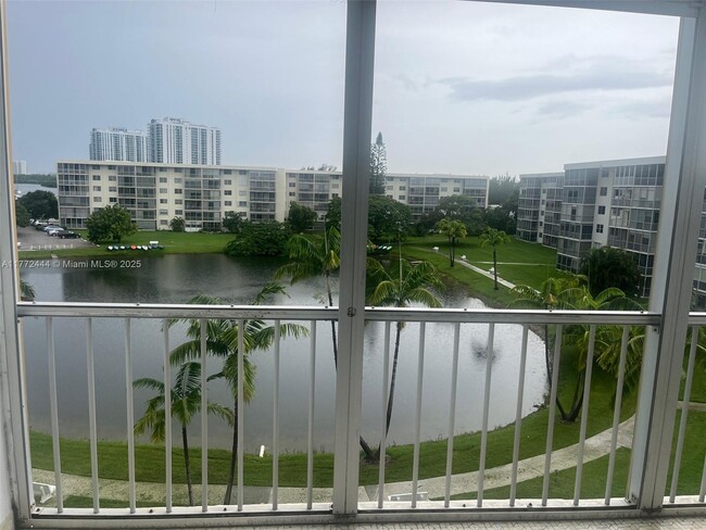 property at 2855 Leonard Dr