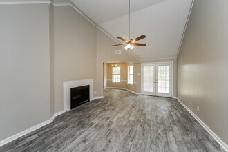 6580 Silver Oak Cove in Memphis, TN - Building Photo - Building Photo
