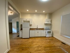 737 Maple Ave in Lexington, KY - Building Photo - Building Photo