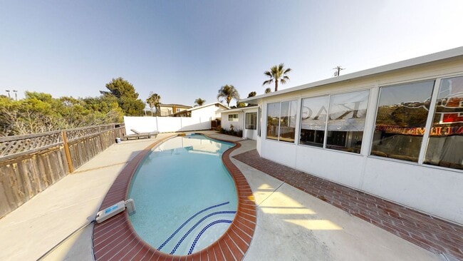 5413-5415 Brockbank Pl in San Diego, CA - Building Photo - Building Photo