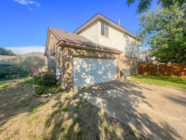 10717 Strand St in Austin, TX - Building Photo - Building Photo