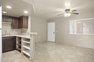12221 Bell Rd, Unit 170 in Surprise, AZ - Building Photo - Building Photo