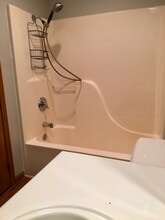 206 Nixon St in Strafford, MO - Building Photo - Building Photo