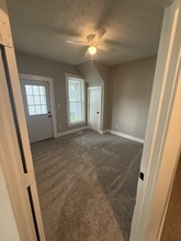 927 W Greene St, Unit 927 west green street in Piqua, OH - Building Photo - Building Photo