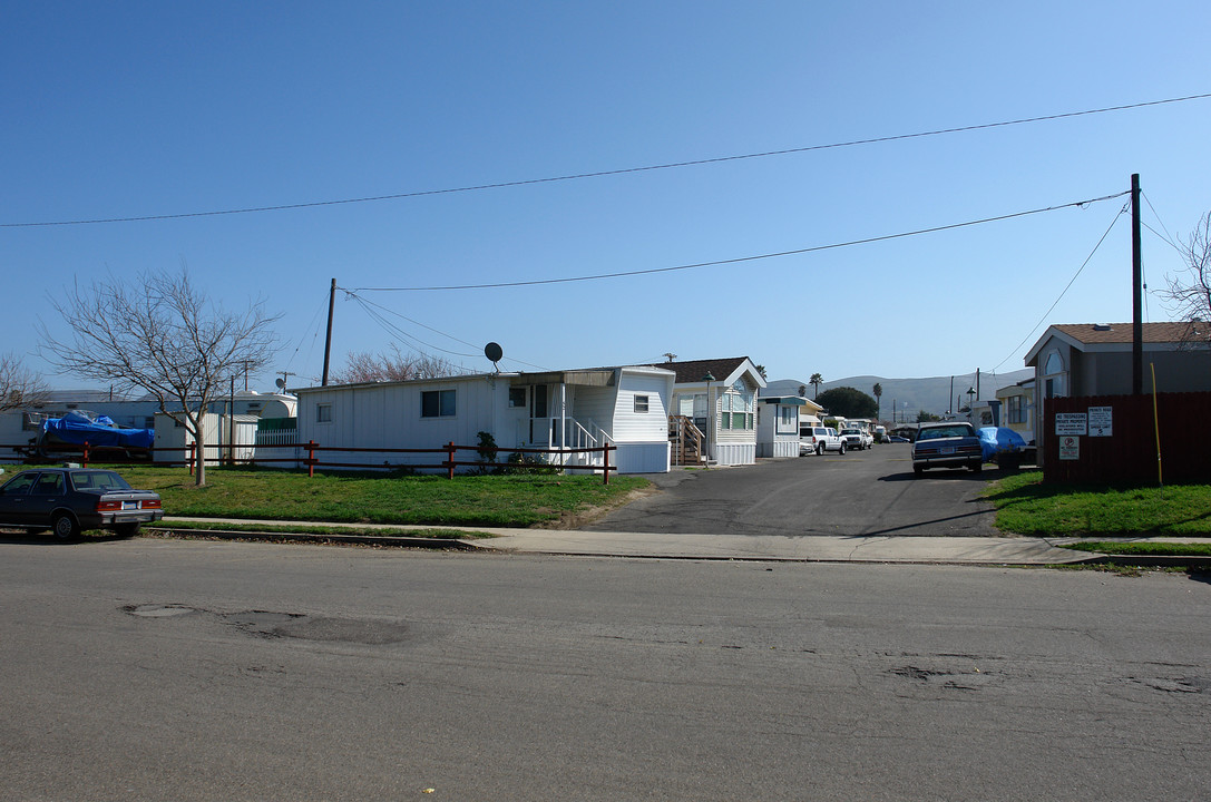 615 N O St in Lompoc, CA - Building Photo