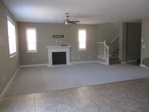 381 Windsong Way in Gilroy, CA - Building Photo - Building Photo