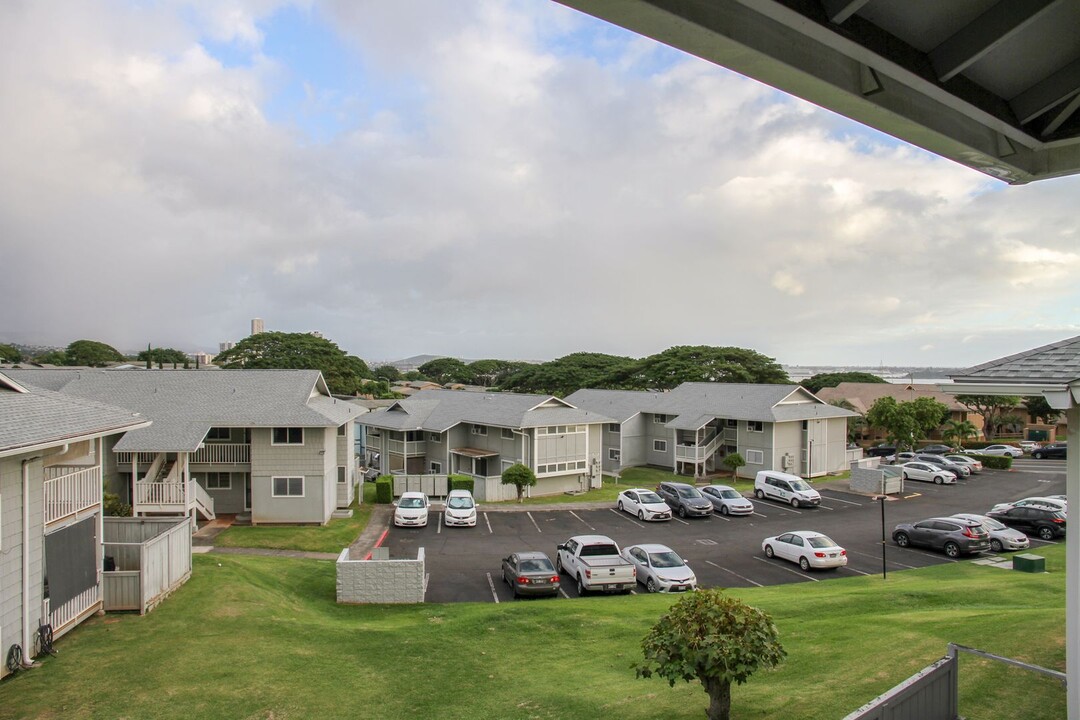 98-1429-1429 Kamahao St in Pearl City, HI - Building Photo