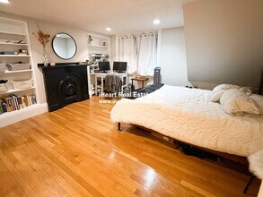 37 Gray St, Unit 1 in Boston, MA - Building Photo - Building Photo