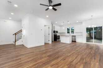915 S Kilbourne Rd in Columbia, SC - Building Photo - Building Photo
