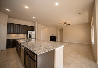 4702 Preserve Park Dr in Spring, TX - Building Photo - Building Photo