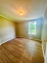 2515 Oyster Creek Bend in Oyster Creek, TX - Building Photo - Building Photo