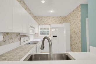 10120 Boca Palm Dr in Boca Raton, FL - Building Photo - Building Photo