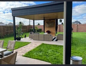 2319 Jasper Pt in Sienna Plantation, TX - Building Photo - Building Photo