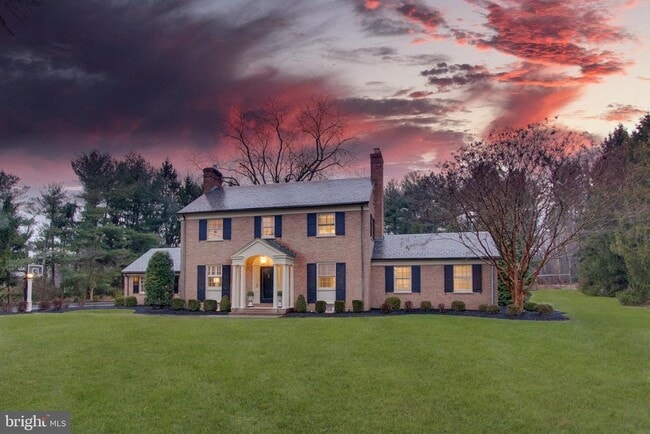 property at 2210 Boxmere Rd