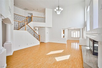 5864 Rainbow Trout Ct in Las Vegas, NV - Building Photo - Building Photo