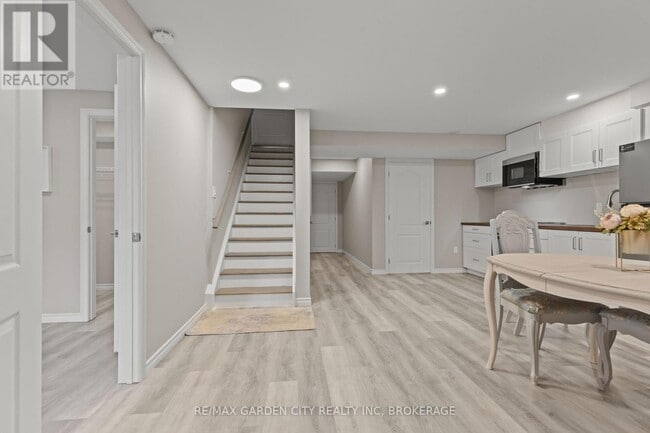 55 Kline Crescent in Pelham, ON - Building Photo - Building Photo