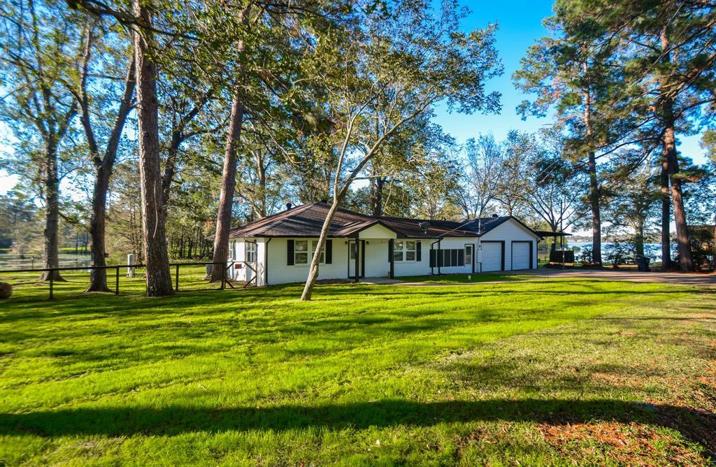 25602 Running Water Dr in Huffman, TX - Building Photo